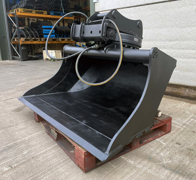 GRB-12-R Rotating 360° Scandinavian Excavator Grading Bucket - 12-16 Tonne