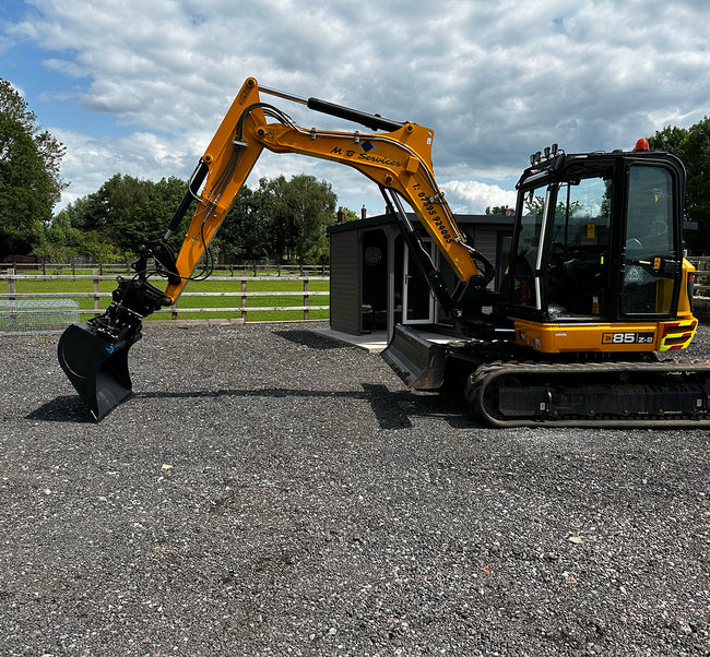 STB-6 Scandinavian Excavator Tilting Bucket - 6 to 10 tonne